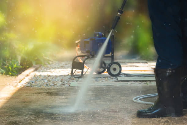 Best Gas Station Cleaning  in Madisonville, TX